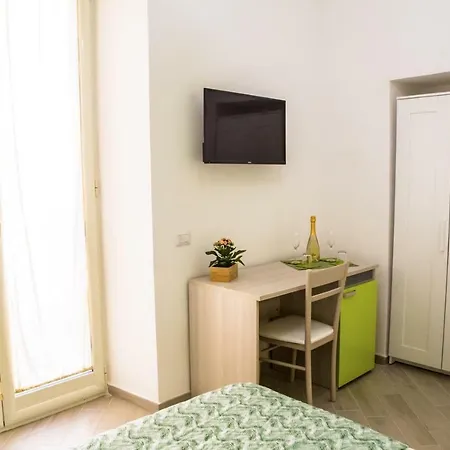 Borgo Angioino Bed & Breakfast Naples Exterior photo